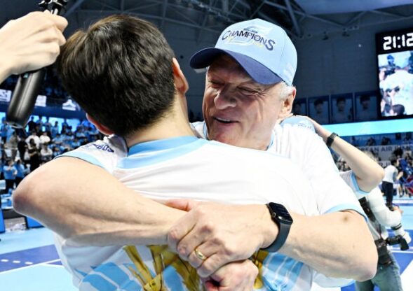 WEGO88 헤난 감독, 한국 리그 첫 시즌에서 트레블 달성