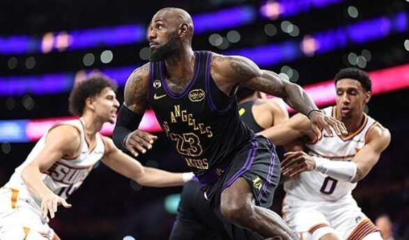 WEGO88 팀을 위해서 책임감 발휘한 르브론, 부활의 신호탄 쏘다