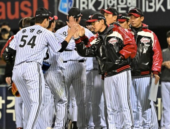 WEGO88 LG 트윈스, 유영찬 팔꿈치 수술로 시즌 아웃… 새 마무리 투수는 누구?
